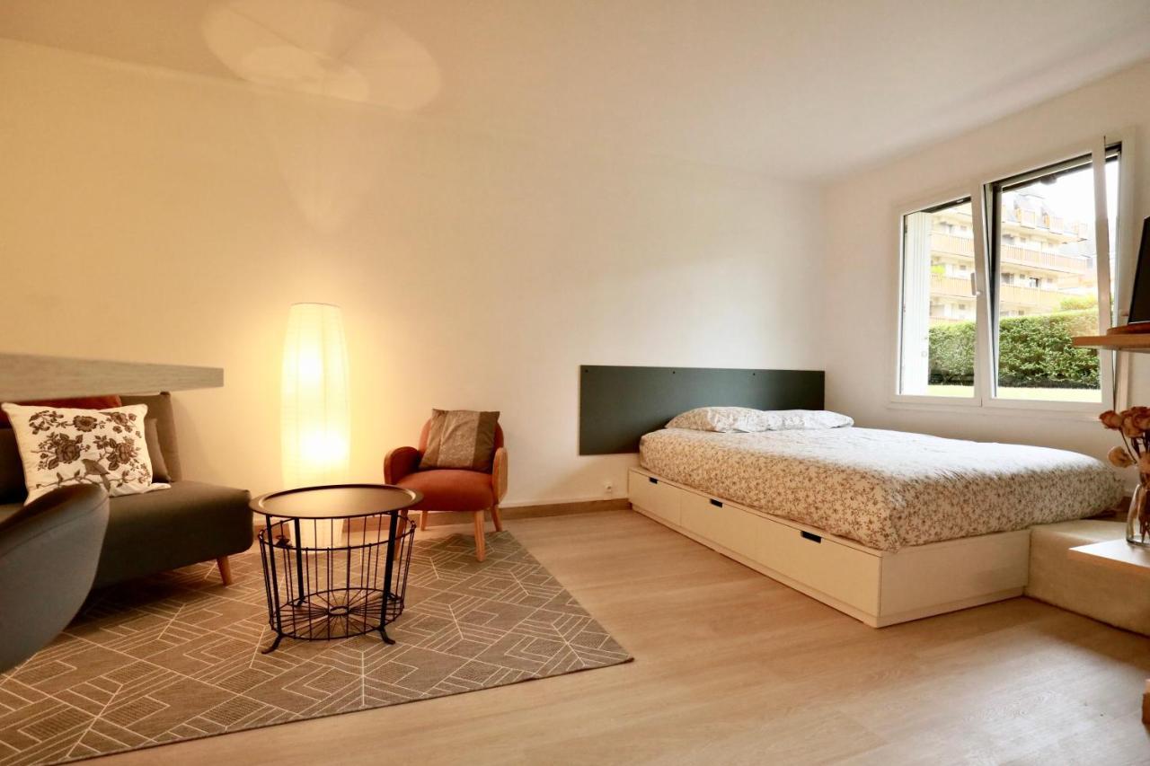 Studio Royal De La Plage Deauville Exterior foto